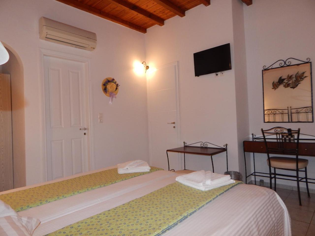 Nisiotiko House In Tinos Near The Beach Агиос Йоанис Екстериор снимка